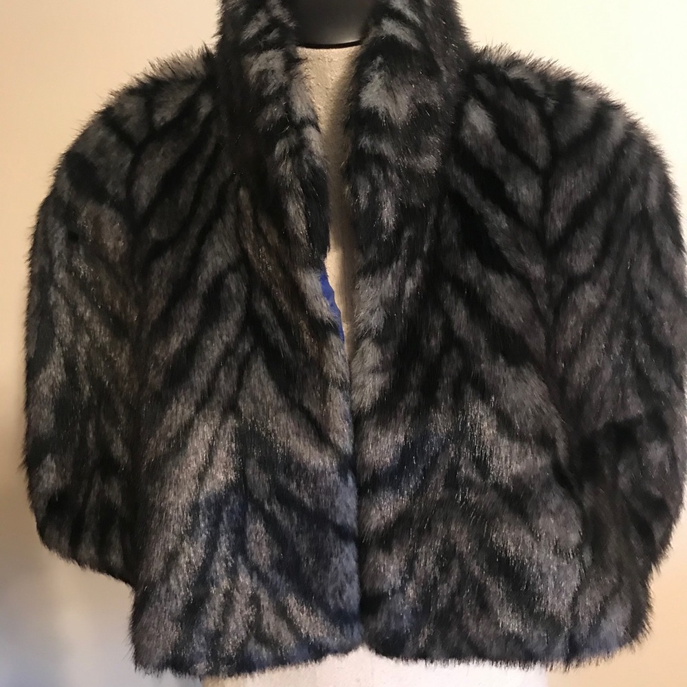 Express Faux Fur Cape